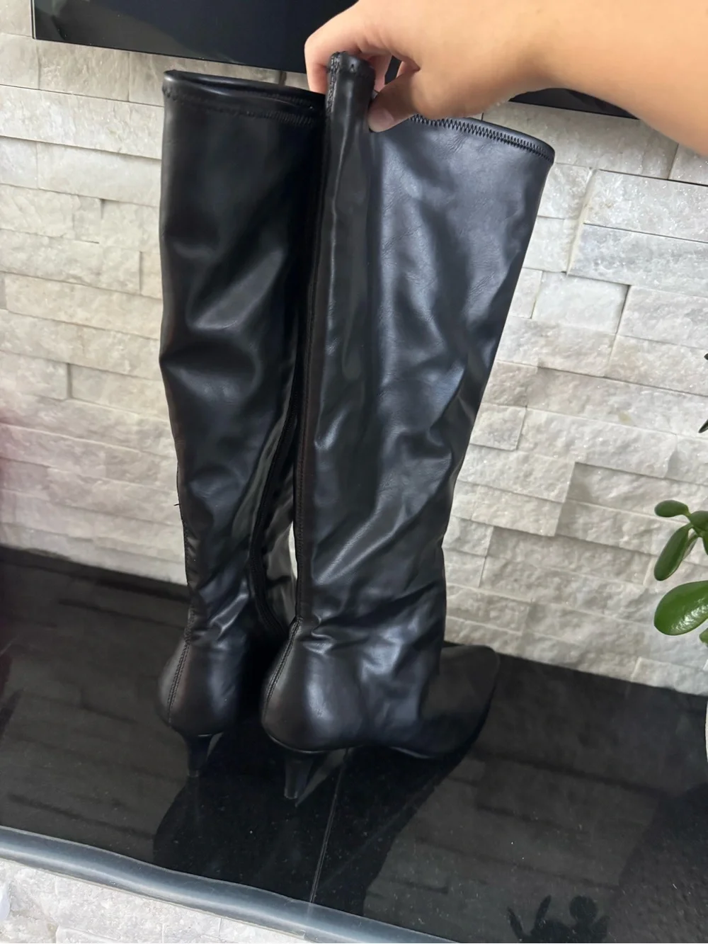 Classic Black Knee-High Women's Boots